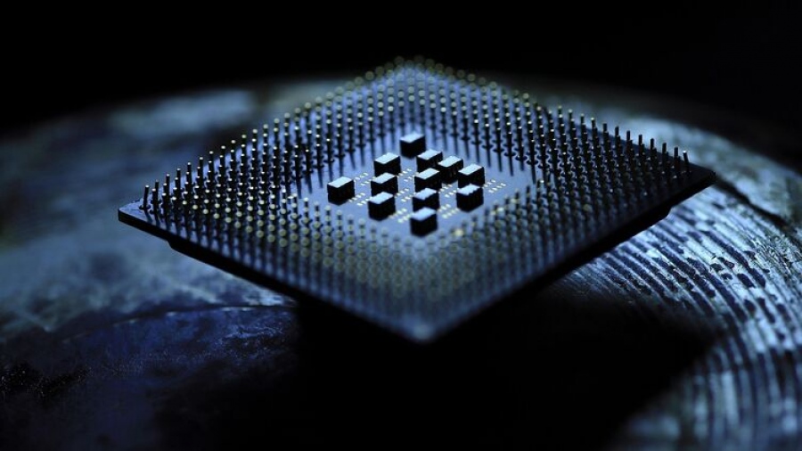 Νίκη Trump: Επαναφορά των εισαγωγών από την Κίνα μετάλλων για την κατασκευή ημιαγωγών και chip