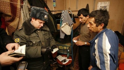 Κοίτα Ελλάδα να μαθαίνεις... Η Ρωσία απαγορεύει στους μετανάστες να φέρνουν τις οικογένειές τους στη χώρα για λόγους εθνικής ασφάλειας