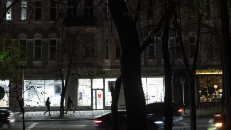Ελλείψεις τροφίμων στο Κίεβο μετά τα σφοδρά πλήγματα σε αποθήκες και logistics