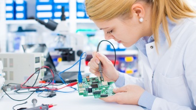 Ταμείο Ερευνών ΑΧΑ: Τεχνητή Νοημοσύνη και έξυπνα ρομπότ στην υπηρεσία του Ανθρώπου