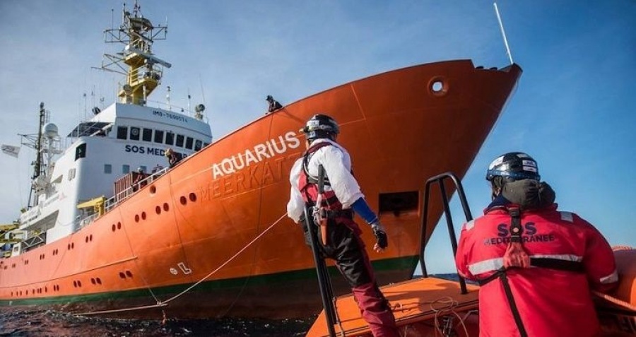 Στο λιμάνι της Βαλέτας έφθασε το πλοίο Aquarius, με 141 μετανάστες