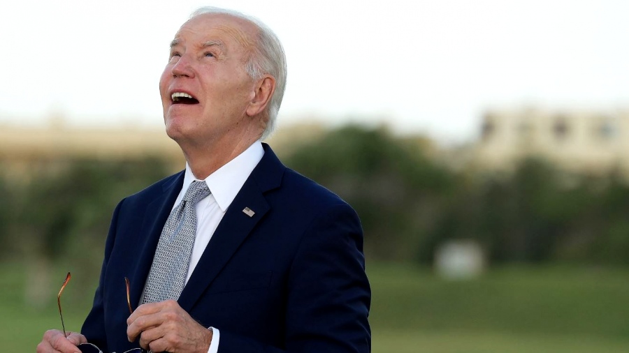 «Ώρα για απόσυρση» λένε στον Biden οι Αμερικανοί - Η συντριπτική πλειοψηφία τον θεωρεί πολύ μεγάλο για να κυβερνήσει ξανά