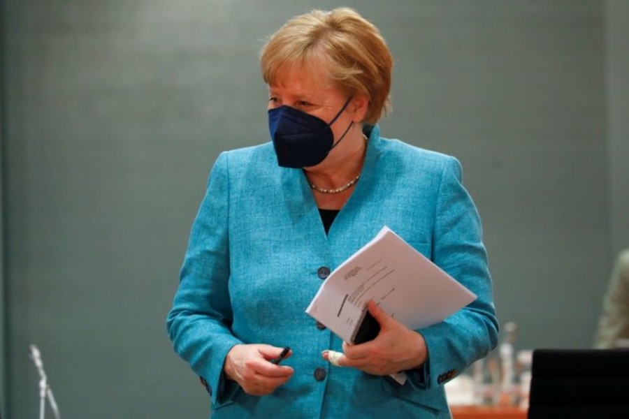 Γερμανία: Επείγουσα έκκληση της καγκελαρίου Merkel για αύξηση του ρυθμού των εμβολιασμών