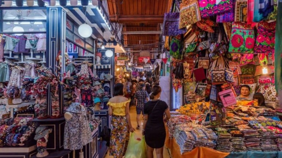 Πού βρίσκονται οι δημοφιλέστερες νυχτερινές αγορές στον κόσμο