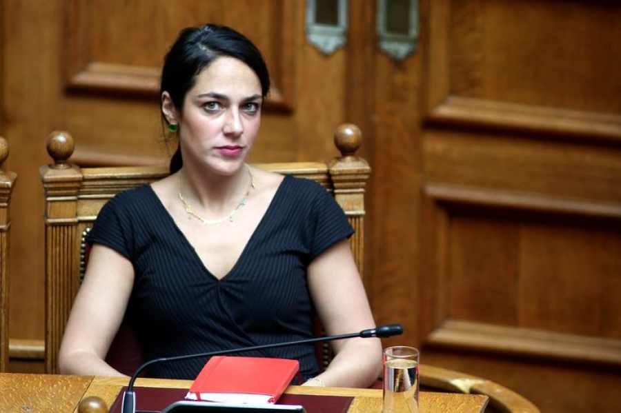 Μιχαηλίδου (Υφυπ. Εργασίας): Τέλη Μαρτίου 2020 η πρώτη καταβολή του επιδόματος γέννησης