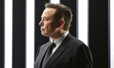 Δύσκολες συζητήσεις για Musk στην Κίνα για τον «αυτόματο πιλότο» και το ανταγωνιστικό πλεονέκτημα της Tesla