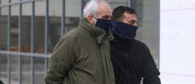 Δίκη ψευτογιατρού: Συγκλόνισε η πρόεδρος του Δικαστηρίου και ξέσπασε σε λυγμούς για τον πόνο των συγγενών