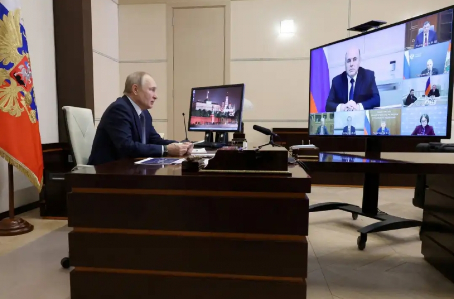 Υβριδικός πόλεμος κατά της ρωσικής οικονομίας με υπαινιγμούς για… «Greek statistics» - Σκληρή απάντηση του Κρεμλίνου στους FT