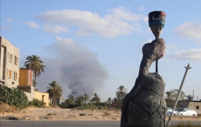 Λιβύη: Σε κατάσταση έκτακτης ανάγκης η Τρίπολη – Συνεχίζονται οι εχθροπραξίες παραστρατιωτικών οργανώσεων