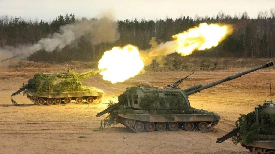 Εφιάλτης - Τα drones σπέρνουν τον τρόμο στην Ουκρανία, αλλά το πυροβολικό παραμένει η απόλυτη μηχανή θανάτου