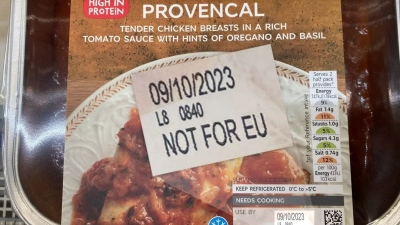 Μεγάλη Βρετανία: Μεγάλη αναστάτωση από την ένδειξη «Όχι Για Την ΕΕ» σε ταμπέλες προϊόντων