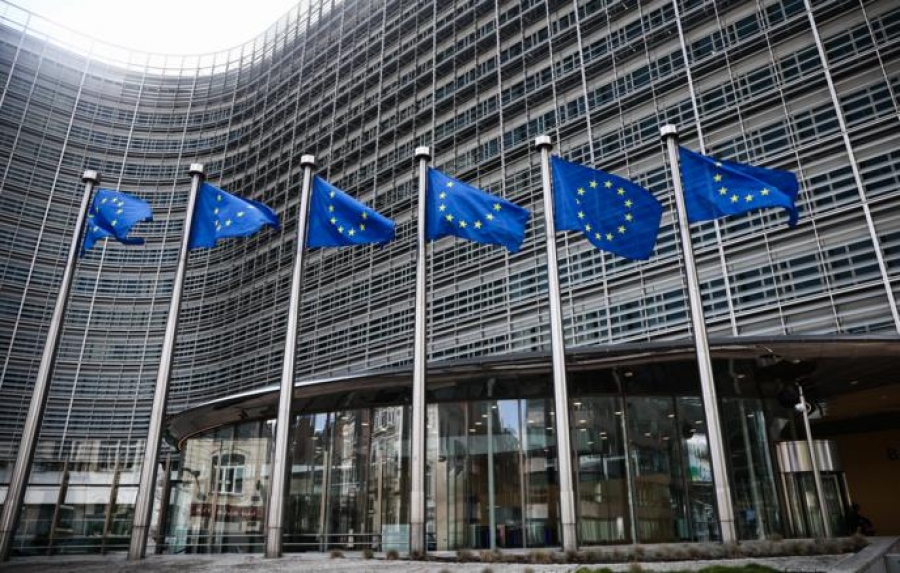 Bloomberg: Η Ευρωπαϊκή Επιτροπή θα προτείνει την κατάργηση του δικαιώματος βέτο που έχει στην εισδοχή υποψήφιων χωρών