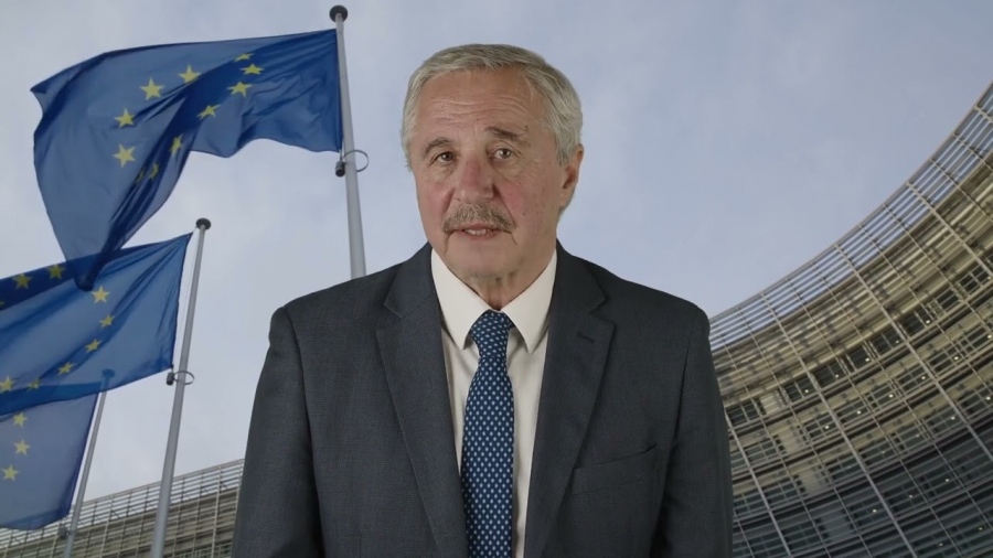 Στα κάγκελα ο Μανιάτης - Ζητά κατεπείγουσα συζήτηση στο Ευρωκοινοβούλιο για την Ιερά Μονή Σινά