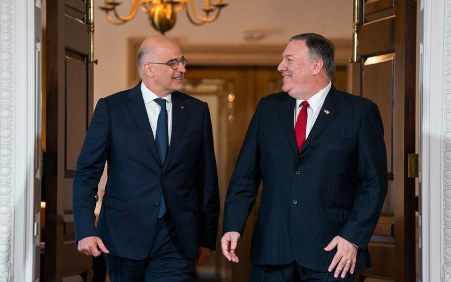 Διπλωματικός μαραθώνιος για την κρίση με την Τουρκία - Συνάντηση Δένδια με Pompeο, έκτακτη τηλεδιάσκεψη ΕΕ - Γερμανία: Να πέσουν οι τόνοι