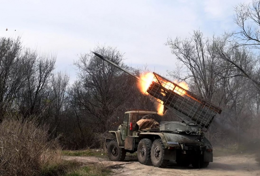 Η Ρωσία χτύπησε και διέλυσε ουκρανικό αεροδρόμιο στο Lviv, που θα υποδεχόταν τα F - 16 του ΝΑΤΟ