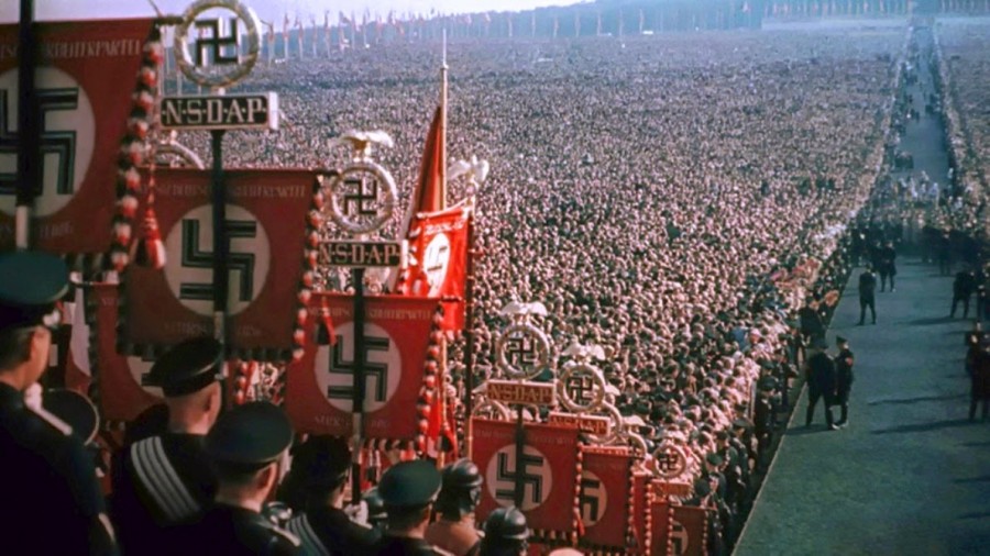 Φαιδρό επιχείρημα ότι η δημοκρατία κινδυνεύει από τον ναζισμό μια νεκρή ιδεολογία