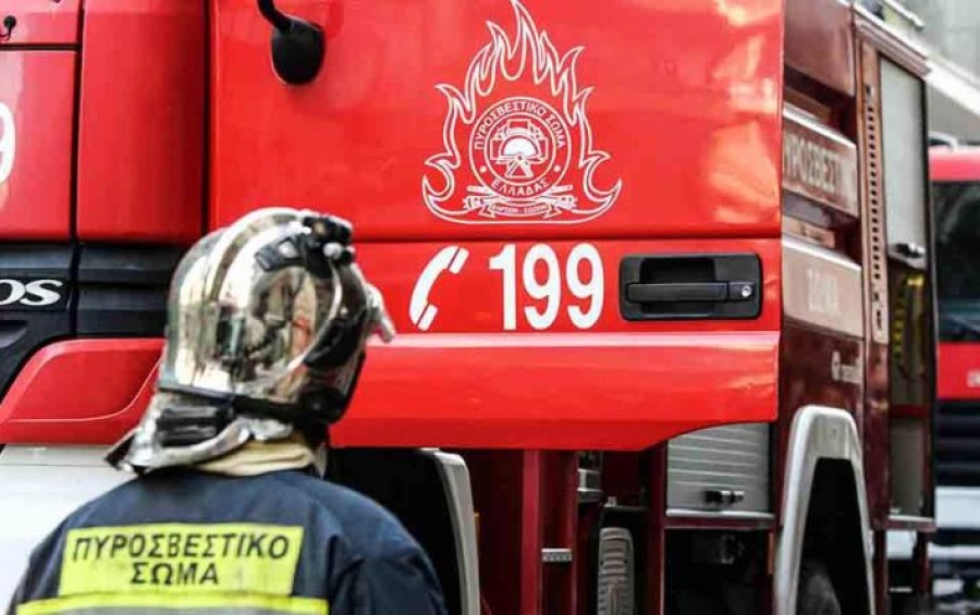 Βαρθακογιάννης (εκπρόσωπος Πυροσβεστικής): Κάναμε περισσότερες από 50 διασώσεις σε κατοικίες, οχήματα