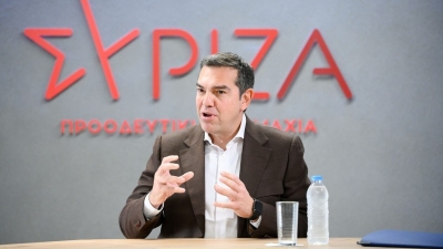 Τσίπρας: Αποχή ΣΥΡΙΖΑ από τις διαδικασίες της Βουλής και εκλογές άμεσα - Οικονόμου: Επικίνδυνος