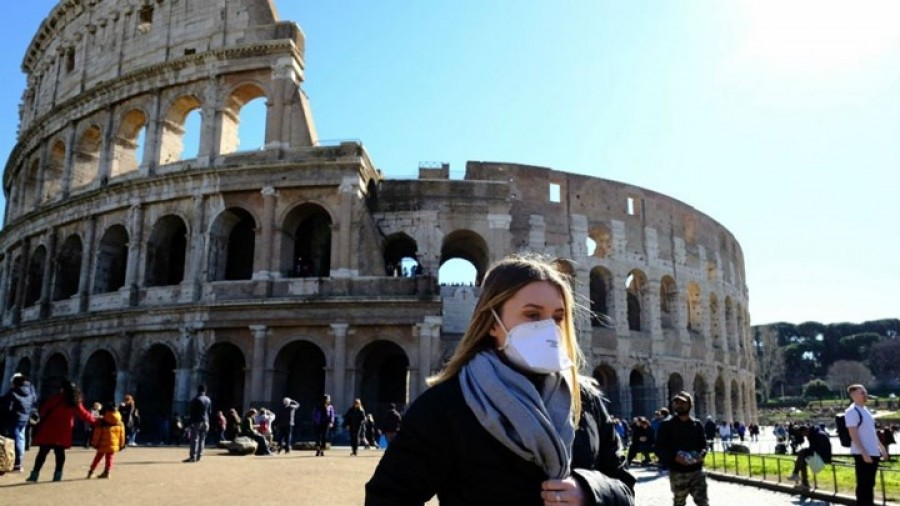 Ιταλία: Από ρεκόρ σε ρεκόρ ο αριθμός των νέων κρουσμάτων κορωνοϊού - 15.199 νέα