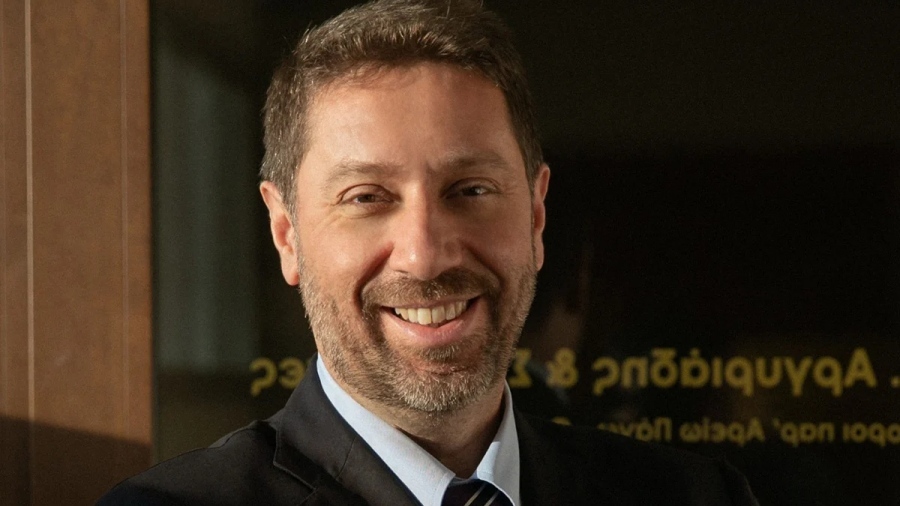 Βιοκλιματικά κτήρια, άγνωστος στρατιώτης και άταφοι νεκροί