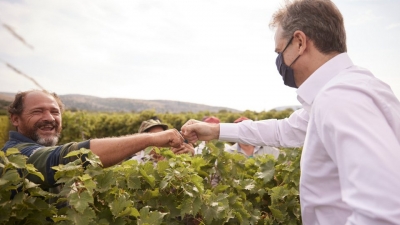 «Να τος, να τος ο Πρωθυπουργός!» - Η παρέμβαση Μητσοτάκη σε τοπικό ραδιοφωνικό σταθμό