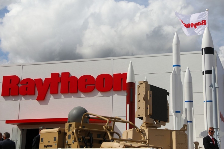 Έκπληξη από το Πεντάγωνο - Συμφωνία με Raytheon για αύξηση παραγωγής Tomahawk, AIM-120, SM-3 και SM-6, πάνω από 3.000 πύραυλοι