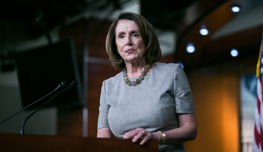 Pelosi: Ο Trump δεν έχει την έγκριση του Κογκρέσου να ξεκινήσει πόλεμο με το Ιράν