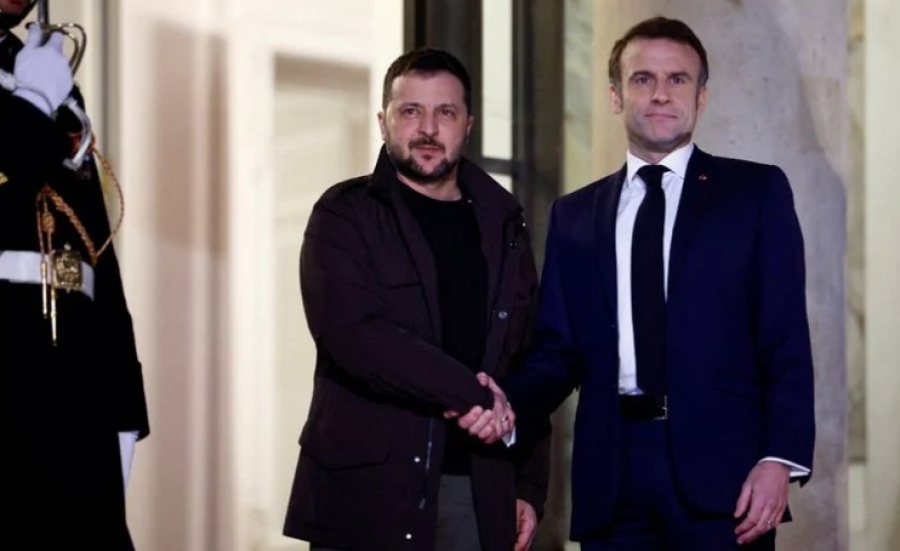 Στο Παρίσι τη Δευτέρα (1/12) ο Zelensky για συνομιλίες με τον Macron