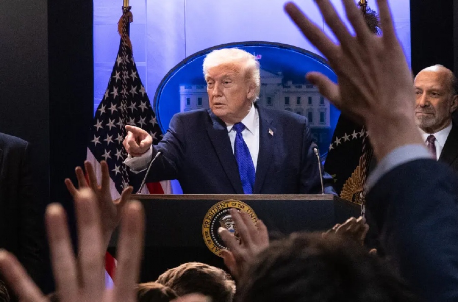 O Trump δεν κάνει βήμα πίσω για τους δασμούς – Είναι κεντρική πολιτική της κυβέρνησης, υπάρχουν άλλες λύσεις