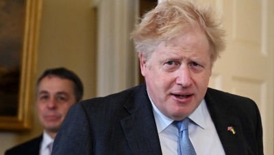 Johnson (Μ. Βρετανία): Δεν μπορούμε να μείνουμε αδιάφοροι όταν οι Ρώσοι ισοπεδώνουν πόλεις