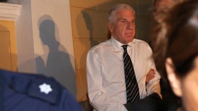 Οι ανακριτές Διαφθοράς αναζητούν στοιχεία για κινήσεις ελβετικού λογαριασμού του ζεύγους Παπαντωνίου