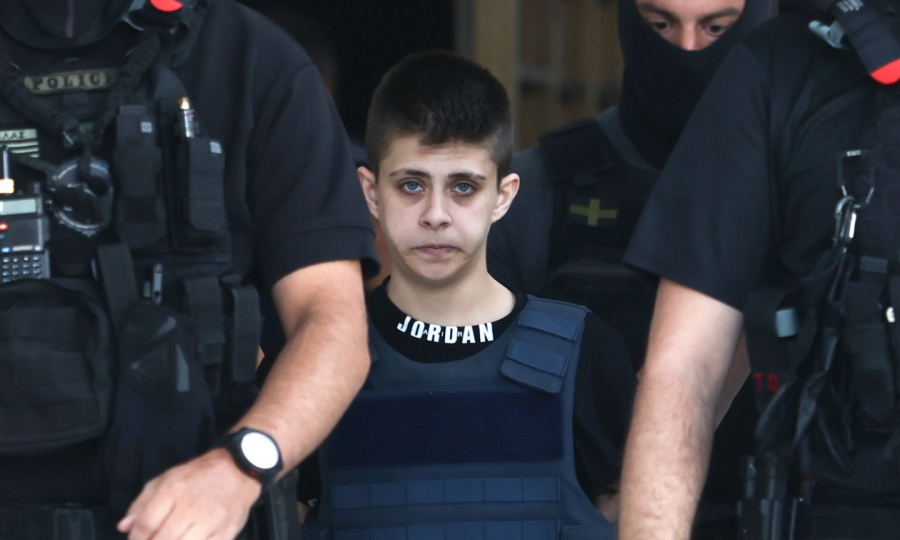 Άγριο ξύλο στις φυλακές Κορυδαλλού – Στο νοσοκομείο η Μουρτζούκου, την σάπισε η μητέρα του Άγγελου με τζάμια στο κεφάλι