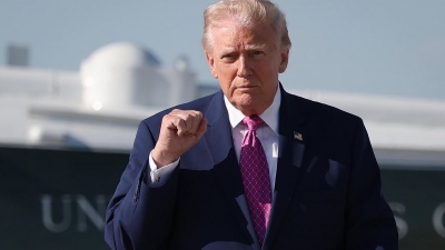 O Trump «ονειρεύεται» διαπραγματεύσεις με το Ιράν - Δεν αποκλείει συνομιλίες ακόμα και την Παρασκευή (24/4)