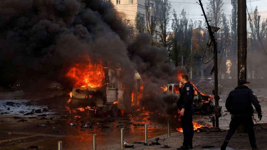 Δύο νεκροί και οκτώ τραυματίες από ρωσικό βομβαρδισμό στο Kramatorsk