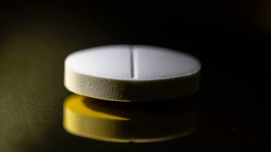 Ο υπόγειος πόλεμος Κίνας – ΗΠΑ – Το Πεκίνο ελέγχει το 80% της παραγωγής του πιο δημοφιλούς αντιβιοτικού στον κόσμο… ελέγχει και τη διανομή