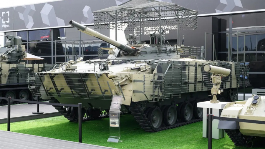 Ανατροπή - Η Ρωσία κάνει τα νέα τεθωρακισμένα BMP-3 άτρωτα στα drones