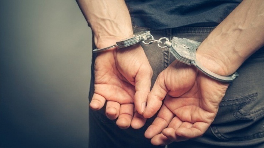 Εξέγερση αλλοδαπών στις Σέρρες – Διέφυγαν από το κέντρο κράτησης πετώντας πέτρες στους αστυνομικούς