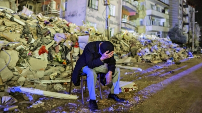 Συνεχίζεται το δράμα σε Τουρκία - Συρία λόγω των σεισμών: 828.000 άνθρωποι έμειναν άνεργοι