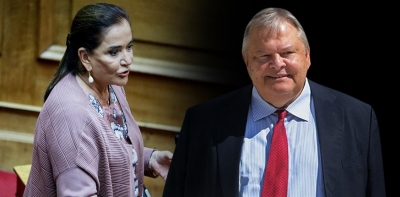 Αντιδεξιό κρεσέντο από Ντόρα - Βενιζέλο υπονομεύει Μητσοτάκη και αποσυσπειρώνει τον παραδοσιακό χώρο της ΝΔ