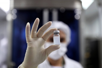 Το κινεζικό εμβόλιο Coronavac είναι αποτελεσματικό κατά 80% στην πρόληψη θανάτων