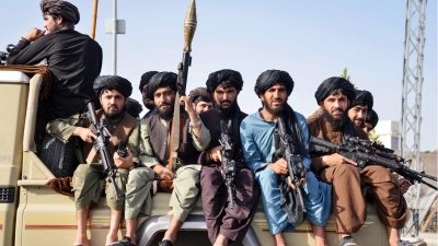 Σκοταδισμός στο Αφγανιστάν - Οι Ταλιμπάν απαγορεύουν βιβλία γραμμένα από γυναίκες