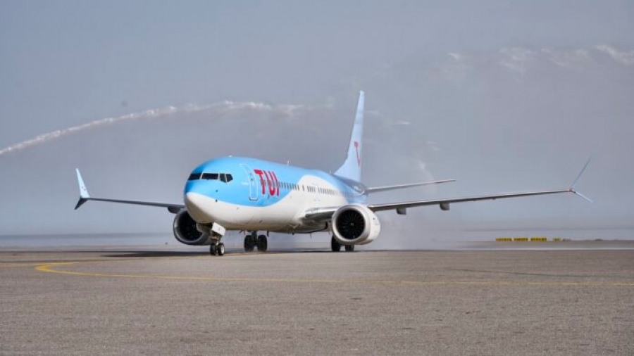 Η TUI φέρνει μπροστά την έναρξη της σεζόν για την Ελλάδα - 3 εκατ. τουρίστες στην χώρα μας