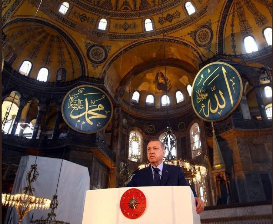 Εrdogan: Σύμβολο του «τουρκικού αιώνα» η Αγία Σοφία - Η μεγαλύτερη τιμή μου να μείνω ο πρόεδρος που την έκανε ξανά τζαμί
