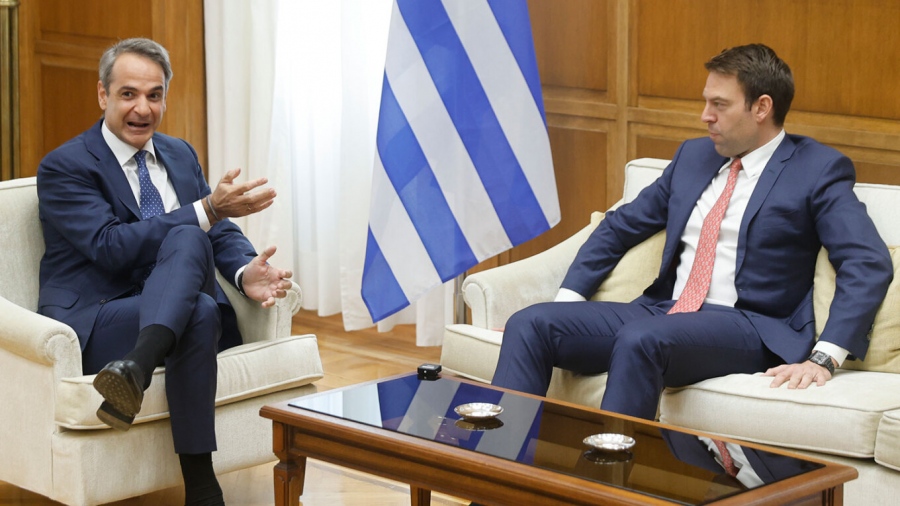 Φουλ επίθεση από Κασσελάκη στην πρώτη συνάντηση με Μητσοτάκη - Ο καυτός διάλογος για τους απόδημους