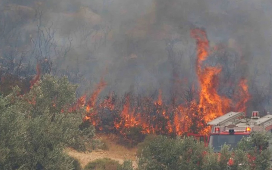 Πολύ υψηλός κίνδυνος πυρκαγιάς σε 11 Περιφέρειες της χώρας την Κυριακή 25/7