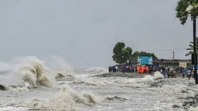 Τραγωδία στο Μπανγκλαντές: Τουλάχιστον 16 νεκροί μετά το καταστροφικό πέρασμα του κυκλώνα Ρέμαλ