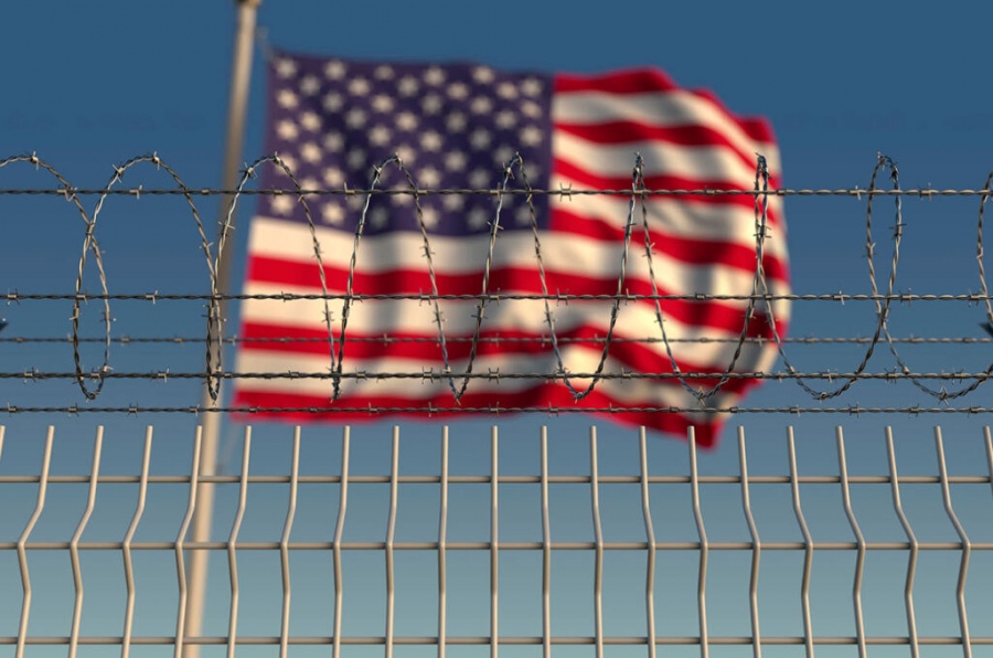 Αδιανόητος ο Γερουσιαστής Kennedy: Οι ΗΠΑ είναι έτοιμες να μετατρέψουν τη Ρωσία σε... τροφή για ψάρια