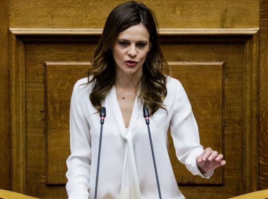 Αχτσιόγλου (ΣΥΡΙΖΑ): Αλαζονική η κυβέρνηση - Ο Μητσοτάκης αναζητά τις εκλογές