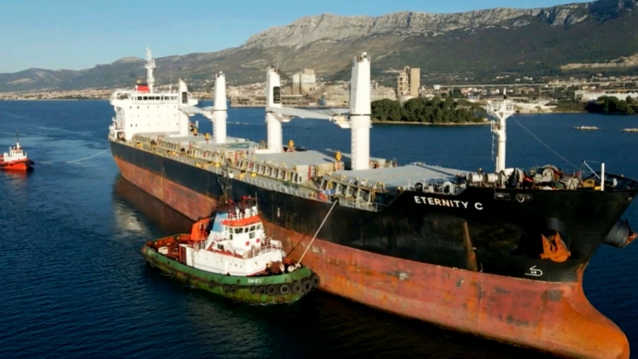 Συνταρακτικές εξελίξεις - Οι Houthis απήγαγαν τα μέλη του πληρώματος του Eternity C - Αγνοείται ένας Έλληνας ένοπλος