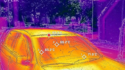 Καύσωνας Κλέων: Τους… 84 βαθμούς φθάνει η θερμοκρασία στις οροφές αυτοκινήτων – Φωτογραφίες από θερμική κάμερα